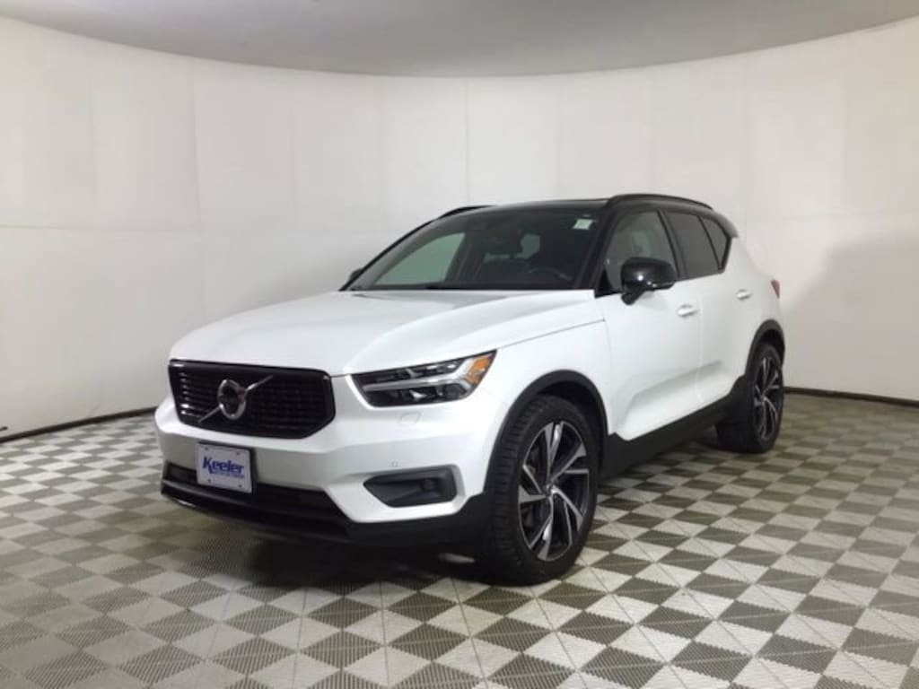 Used 2020 Volvo XC40 R-Design