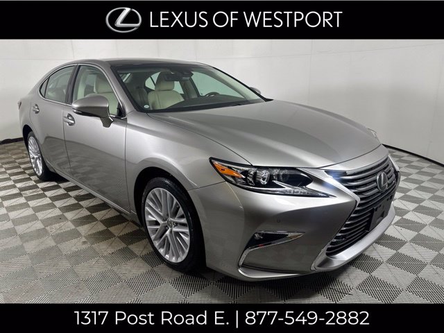 2016 Lexus ES