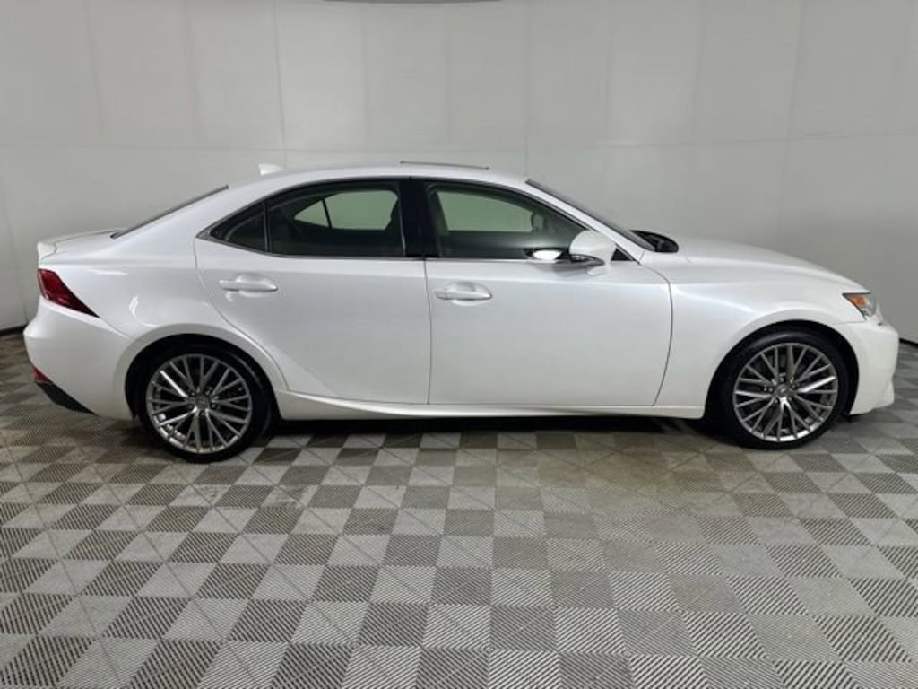 Used 2016 Lexus IS 300 300