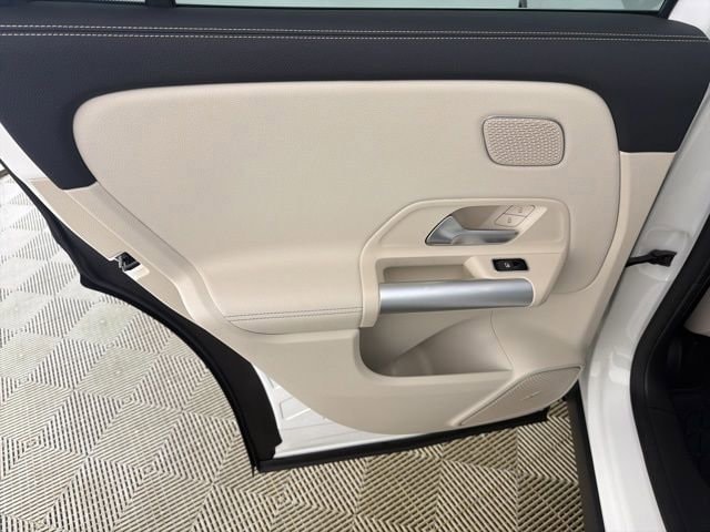 2025 Mercedes-Benz GLA GLA250 - Photo 11