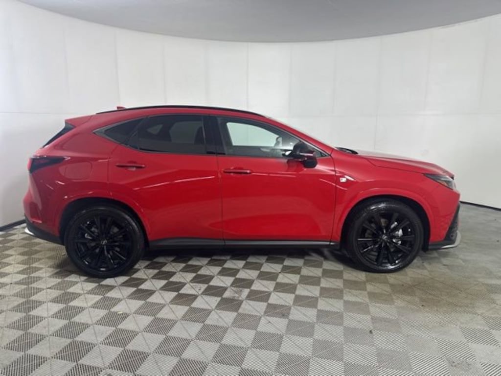 Used 2025 Lexus NX NX 450h+ F SPORT Handling