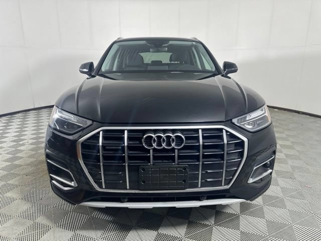 Used 2021 Audi Q5 Premium with VIN WA1AAAFY3M2005217 for sale in Westport, CT