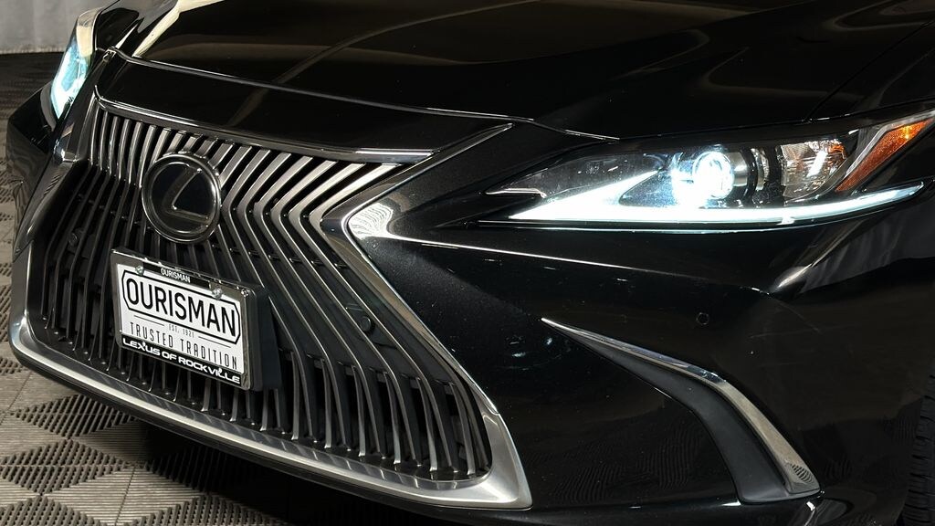 Used 2020 Lexus ES 350 Sedan