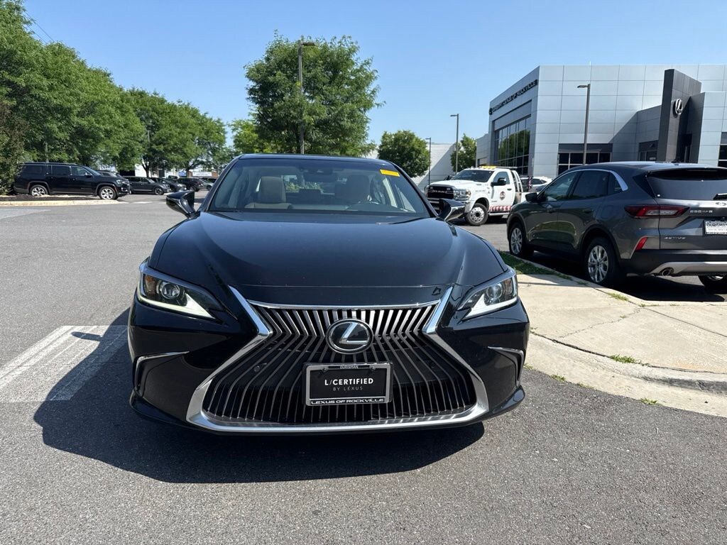 Used 2021 Lexus ES 350 Sedan