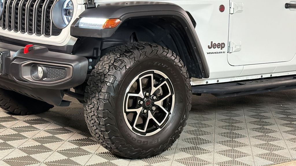 Used 2024 Jeep Wrangler Rubicon SUV