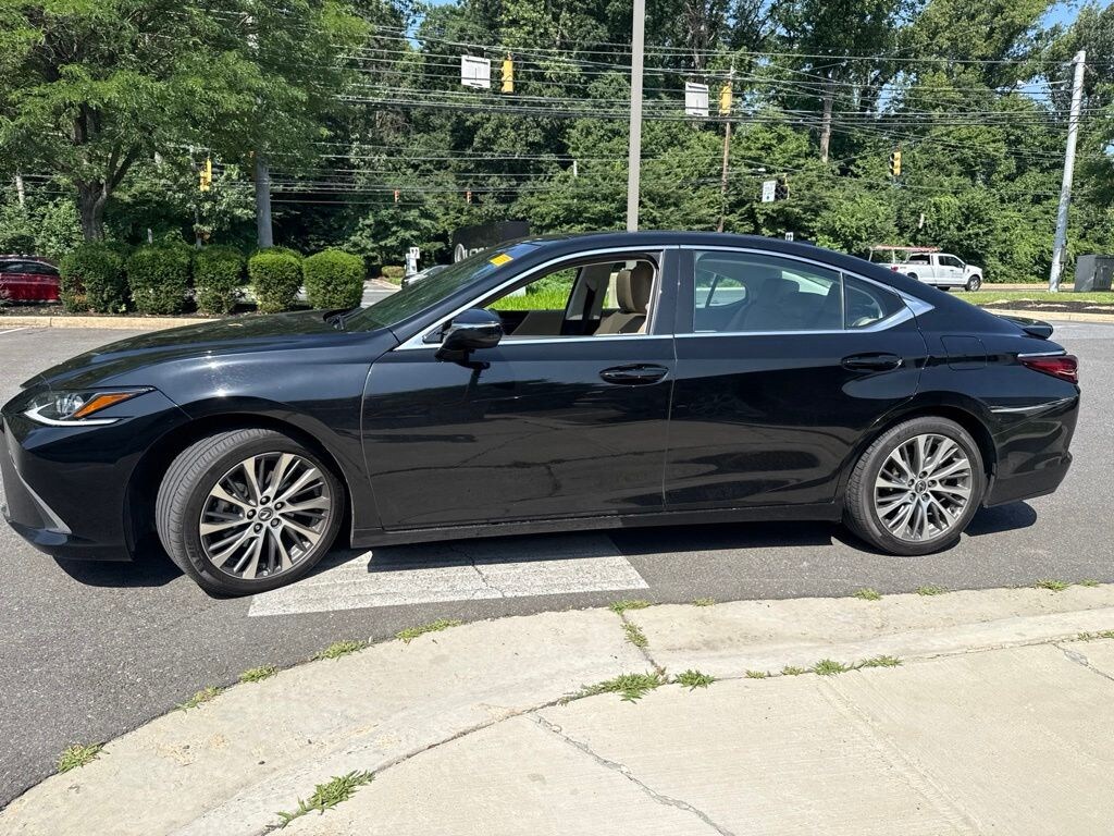 Used 2021 Lexus ES 350 Sedan