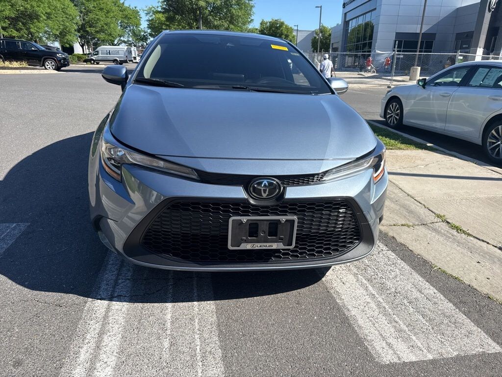 Used 2022 Toyota Corolla LE Sedan
