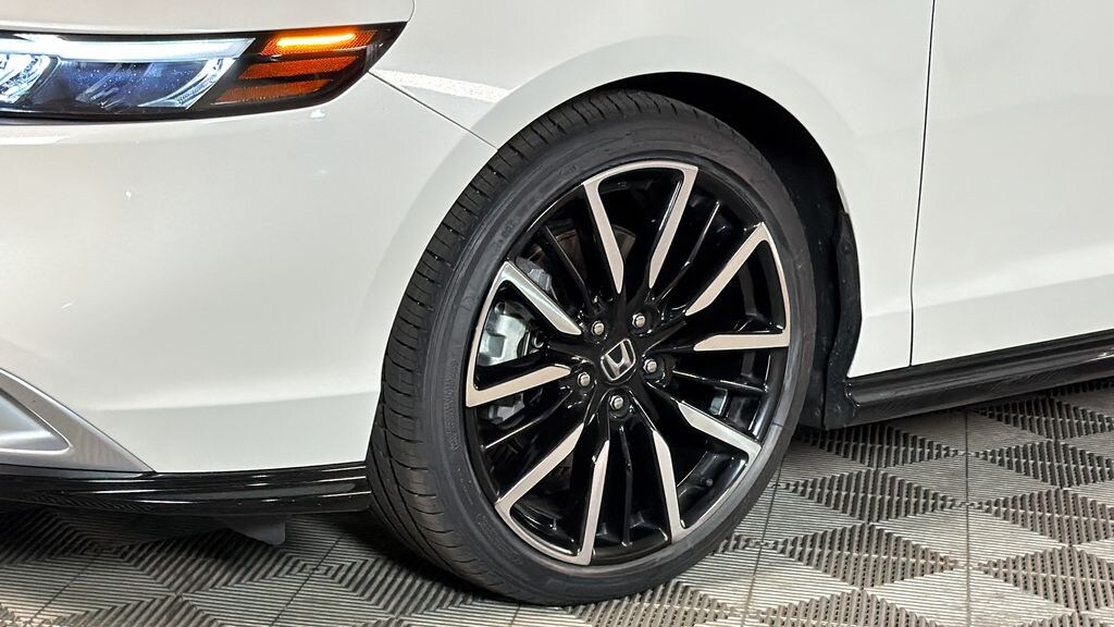 Used 2024 Honda Accord Hybrid Touring Sedan
