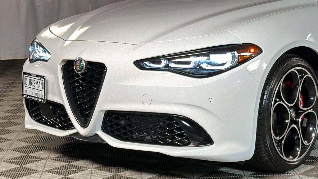 Used 2024 Alfa Romeo Giulia Veloce Sedan