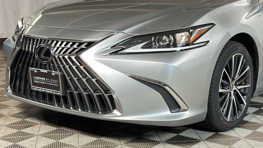 Certified 2022 Lexus ES 250 Sedan