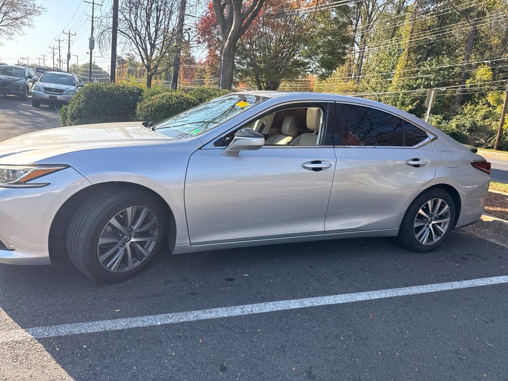 Used 2019 Lexus ES 350 Sedan