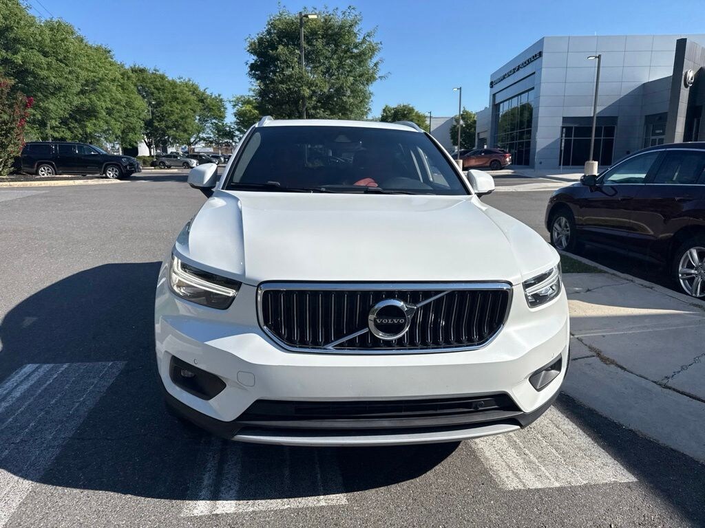Used 2019 Volvo XC40 T5 Inscription SUV