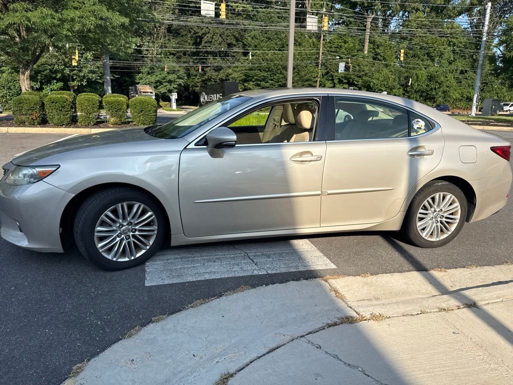 Used 2013 Lexus ES 350 Sedan