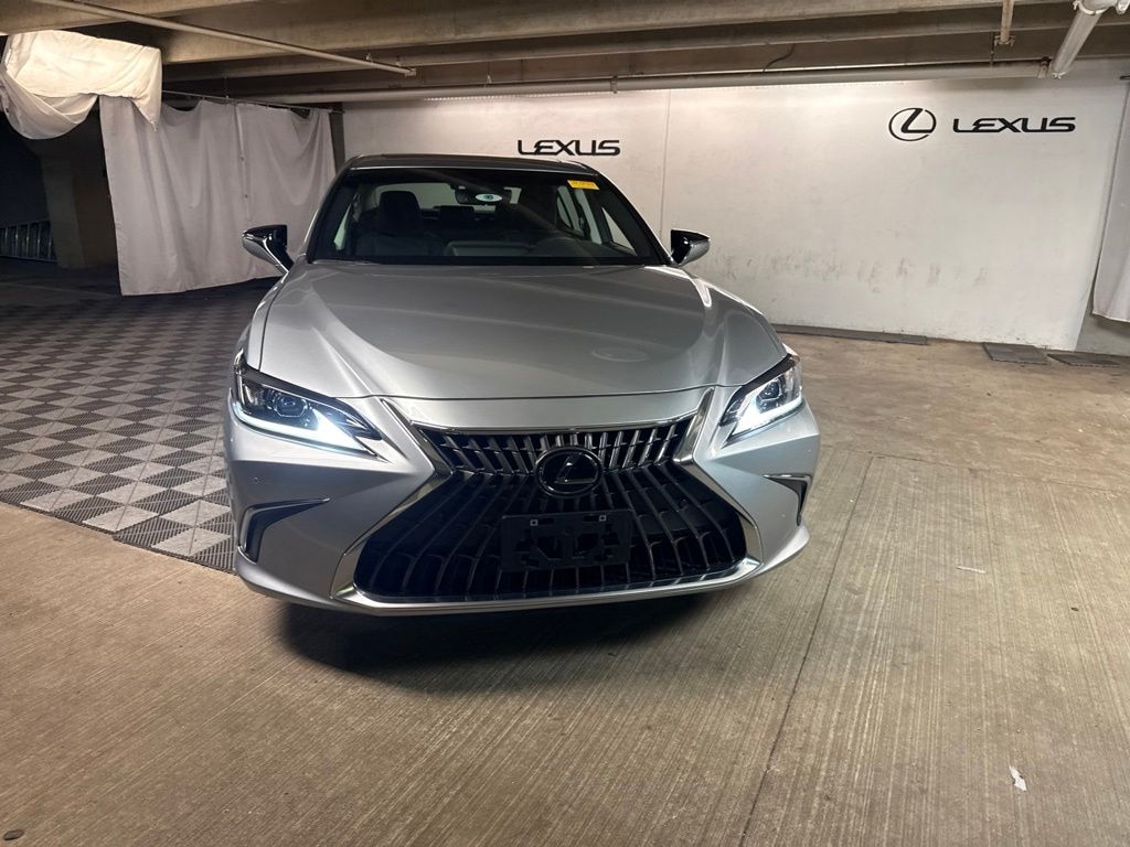 Certified 2023 Lexus ES 350 Sedan