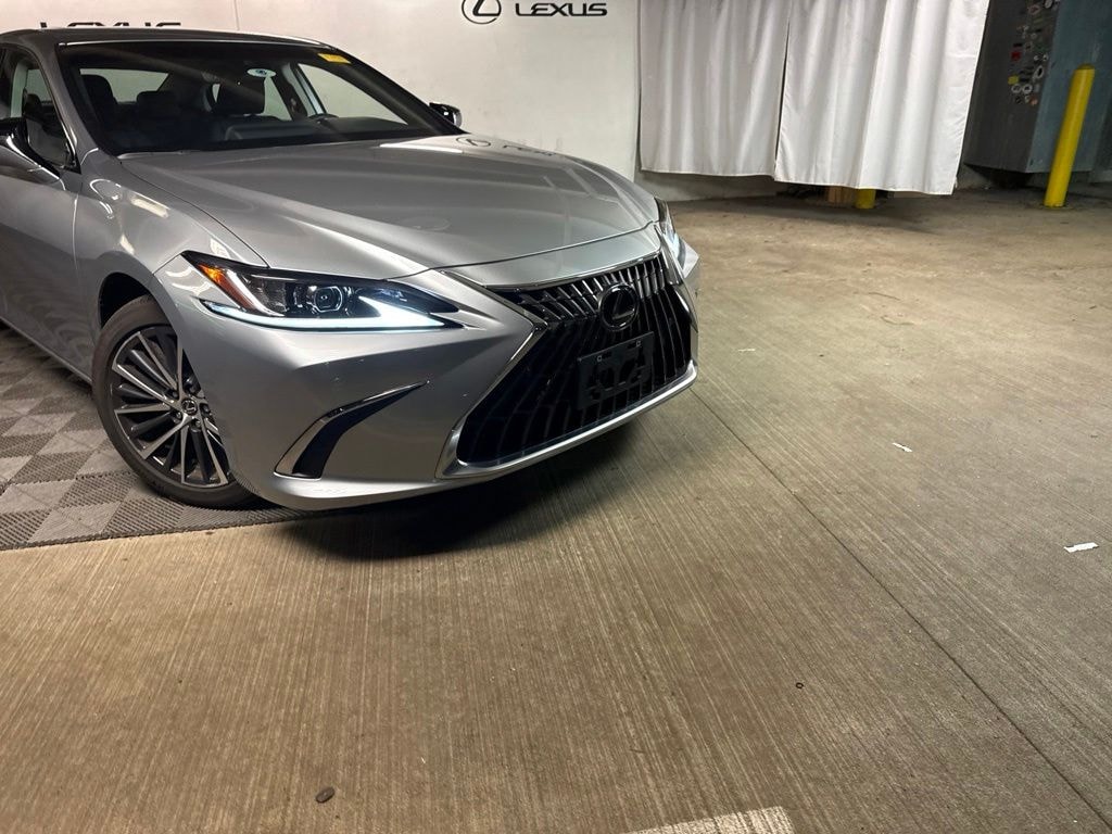 Certified 2023 Lexus ES 350 Sedan