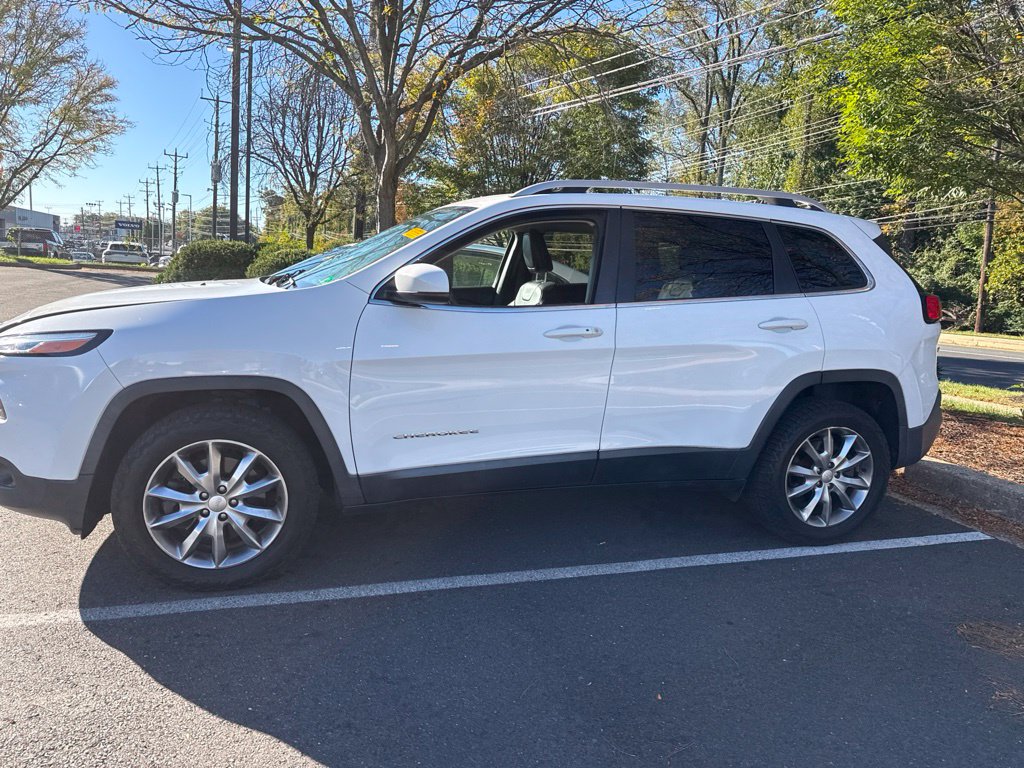 Used 2018 Jeep Cherokee Limited SUV