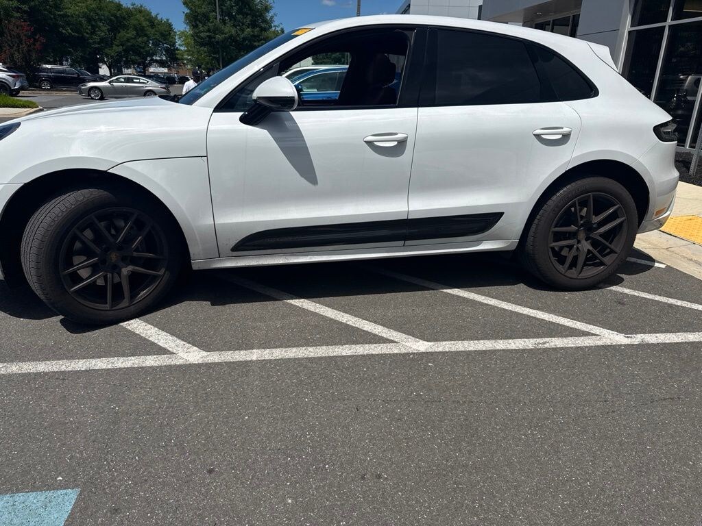 Used 2023 Porsche Macan T SUV