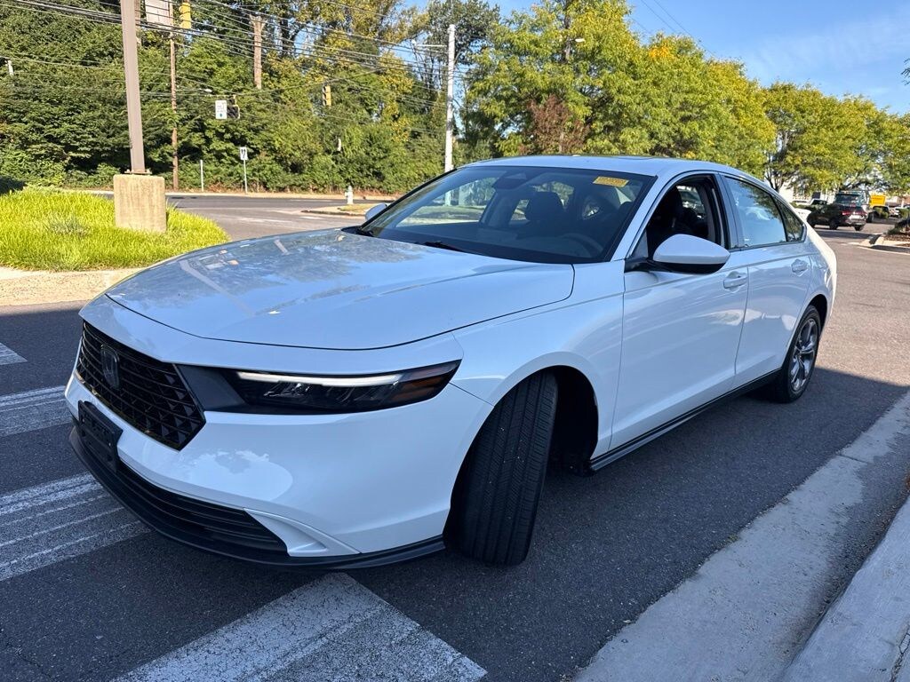 Used 2024 Honda Accord EX Sedan