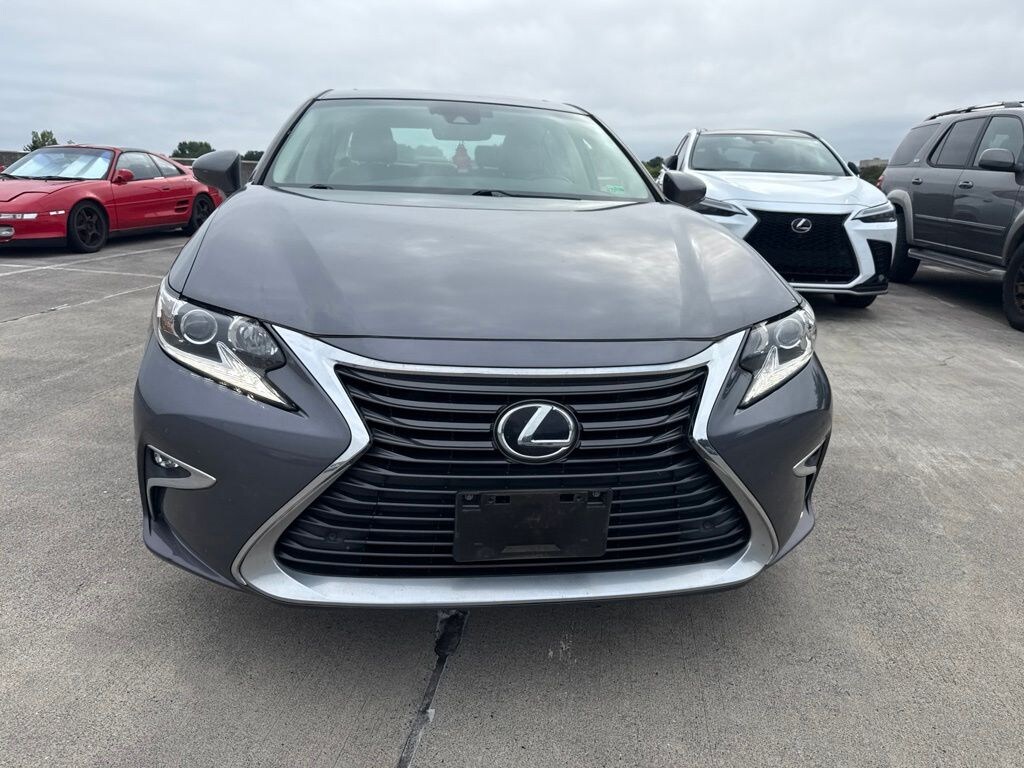 Used 2017 Lexus ES 350 Premium Sedan
