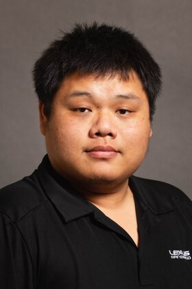 Staff member Tuan Le from ID_949c228a9d33