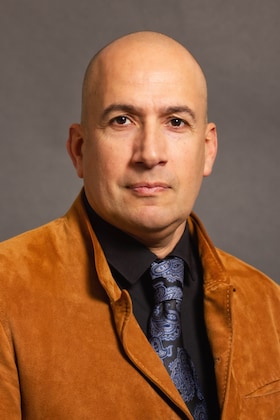 Staff member Victor Solis from ID_9648b6f6323b