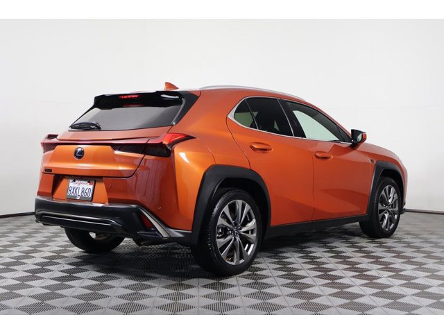 2021 Lexus UX 250h F SPORT photo 4