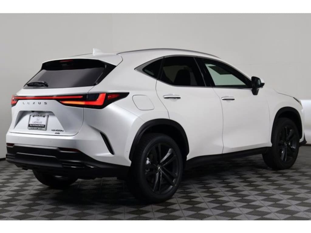 New 2025 Lexus NX PLUG-IN HYBRID ELECTRIC VEHICLE 450h+ LUXURY AWD 5-DOOR SUV 4X4