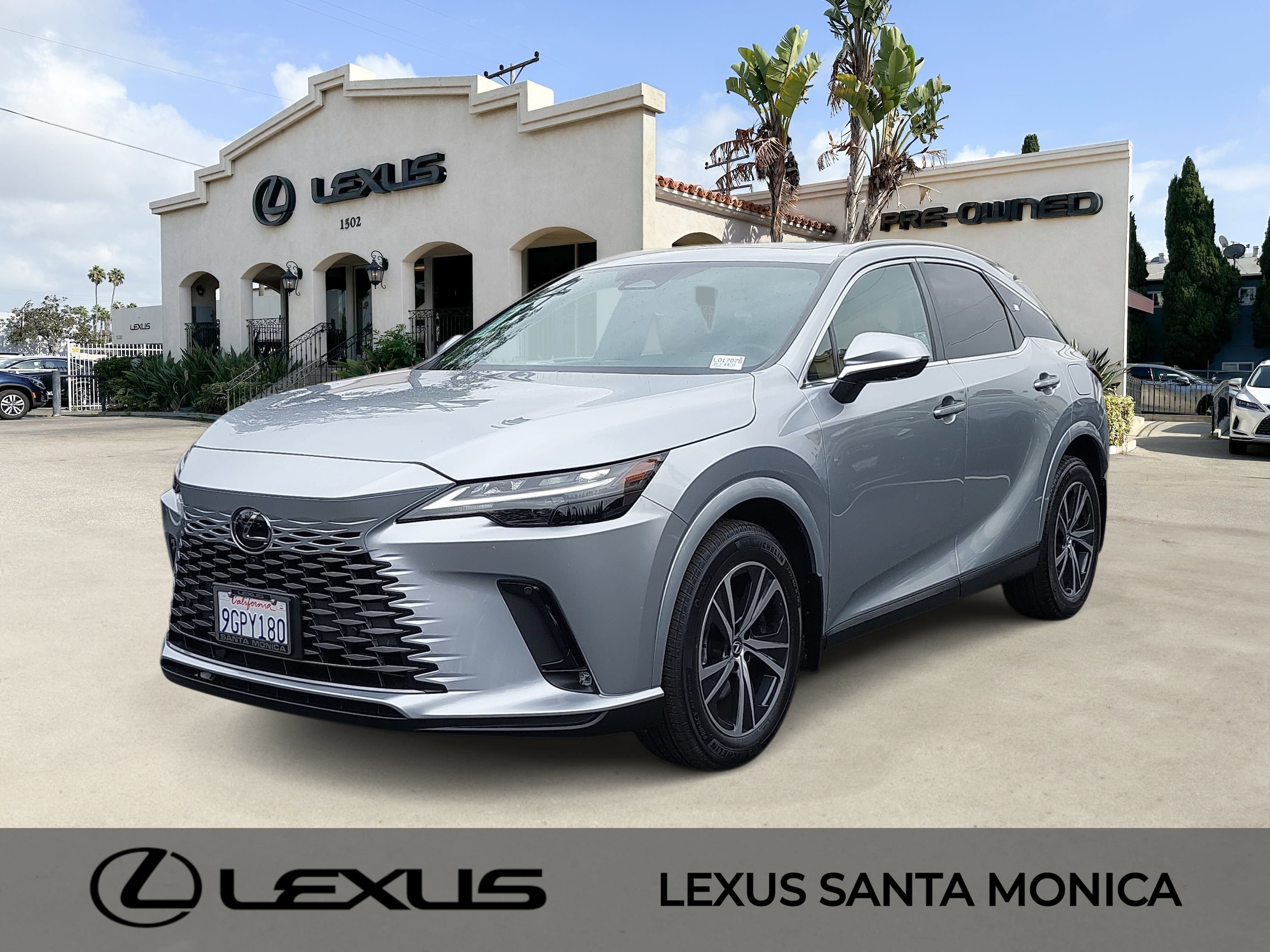 2023 Lexus RX 350's photo