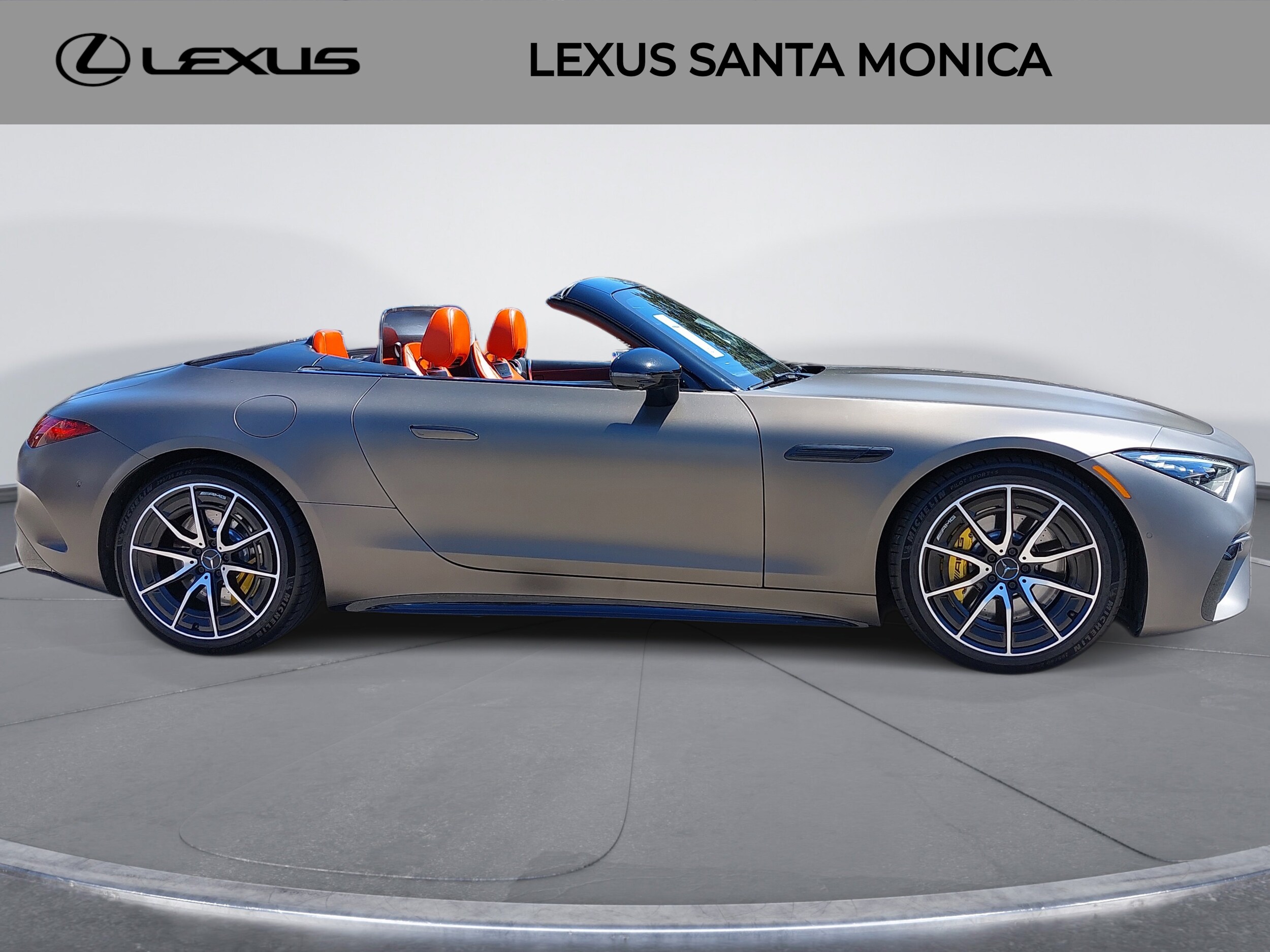 2022 Mercedes Benz SL 63 AMG photo 4