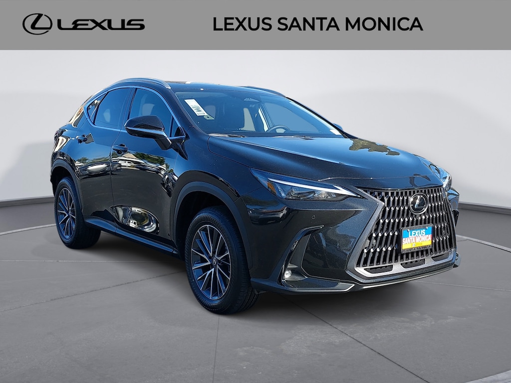 2026 Lexus NX 350 Premium photo 2
