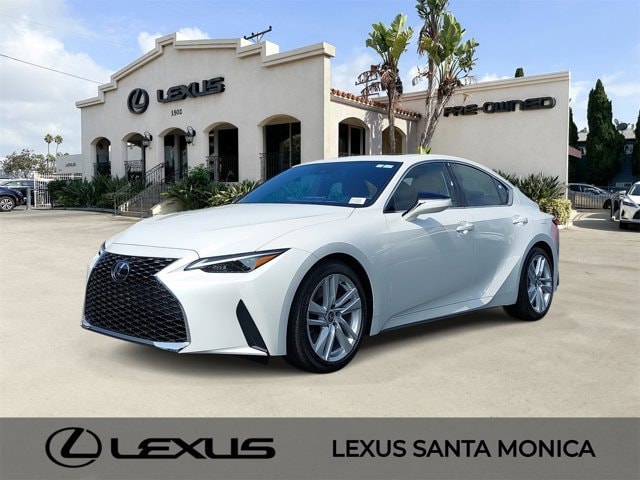 2025 Lexus IS 300's photo
