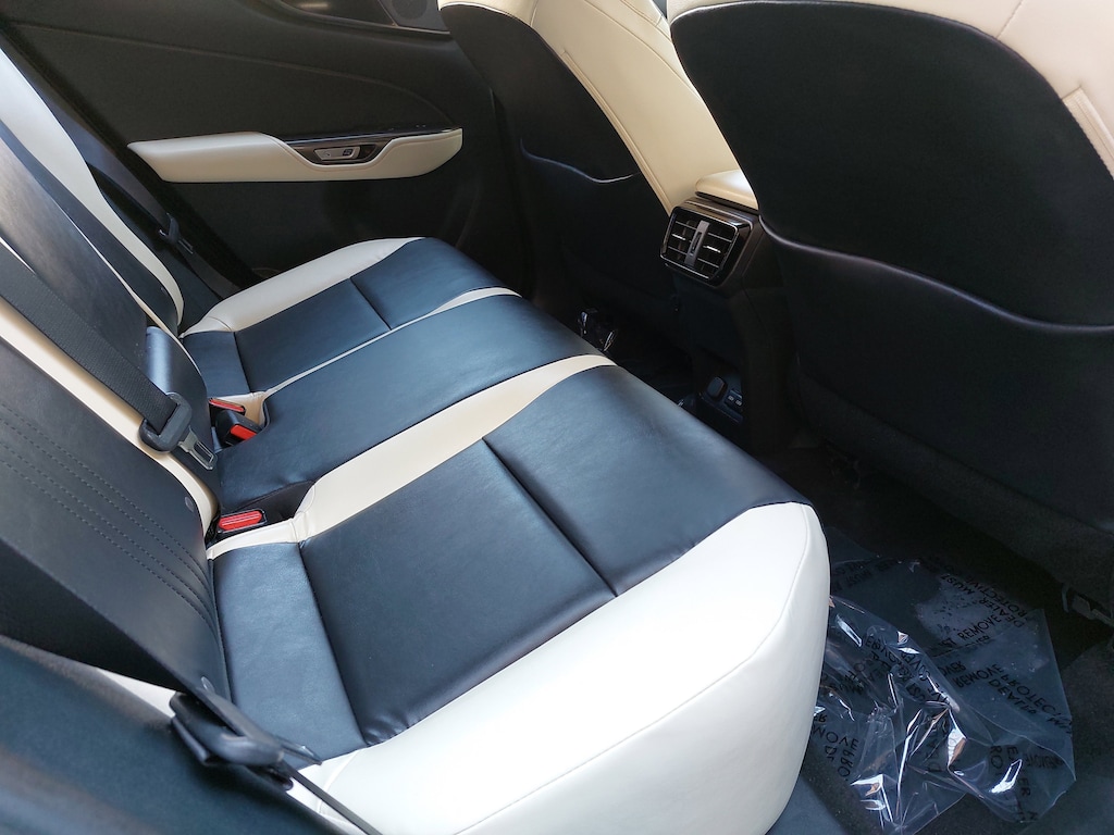 2022 Lexus NX 350 photo 9