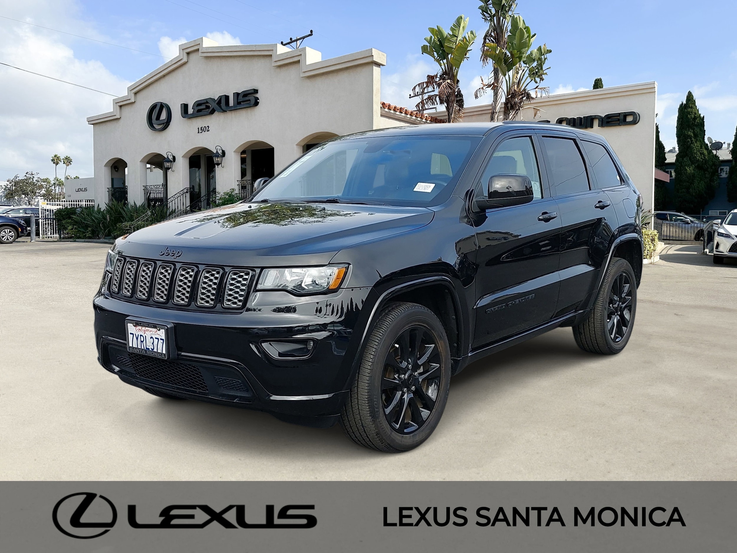 2017 Jeep Grand Cherokee Altitude's photo