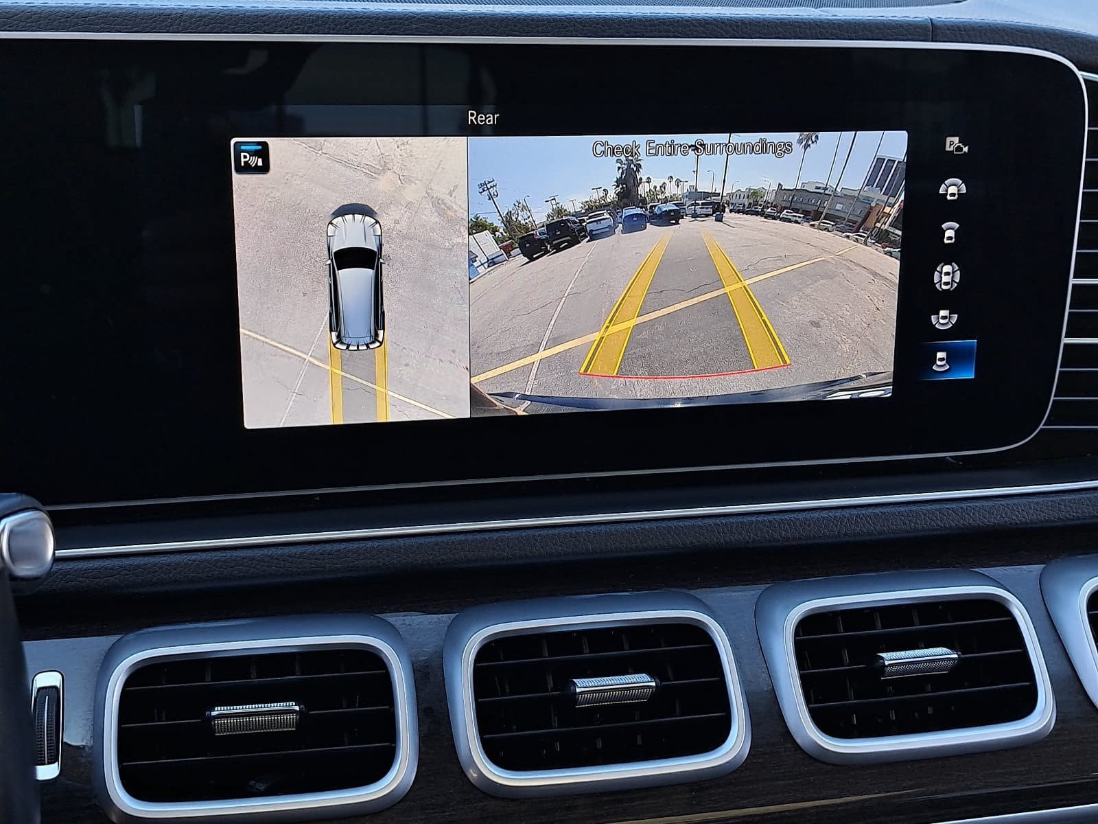 2023 Mercedes-Benz GLS GLS450 - Photo 25