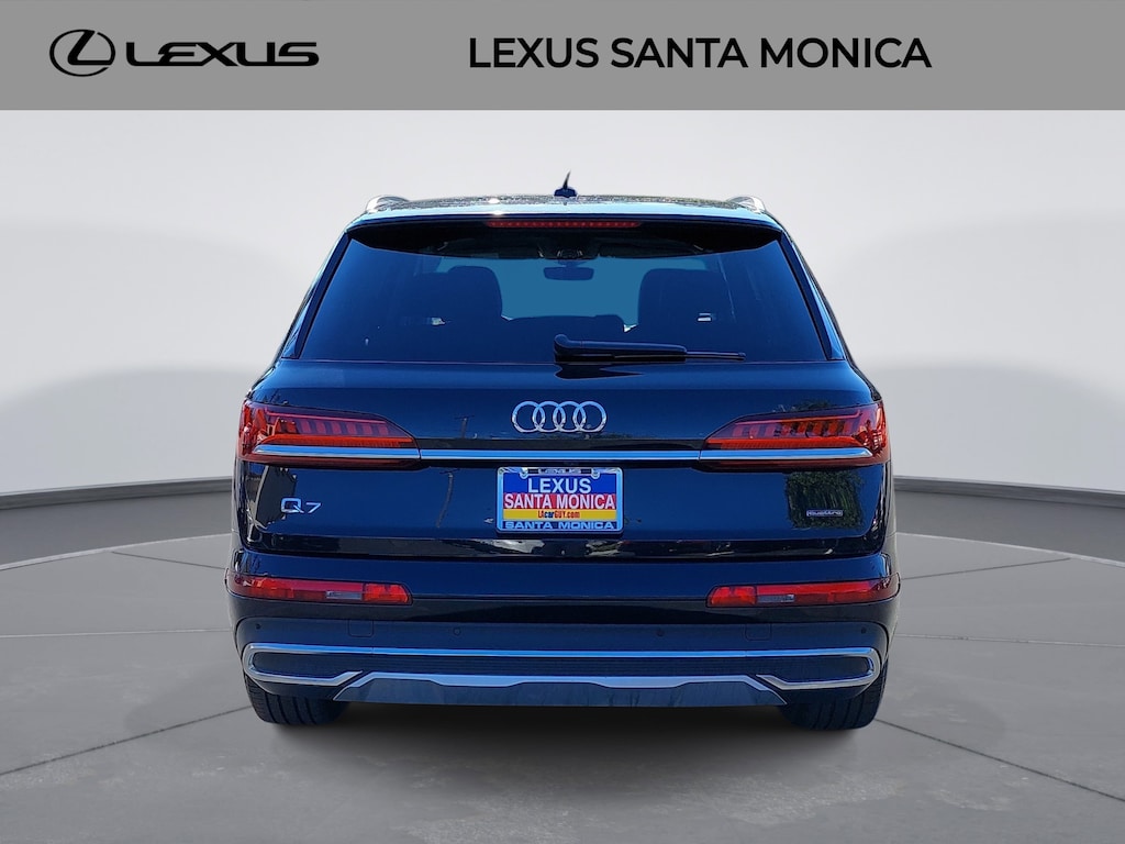 2024 Audi Q7 45 Premium Plus photo 3