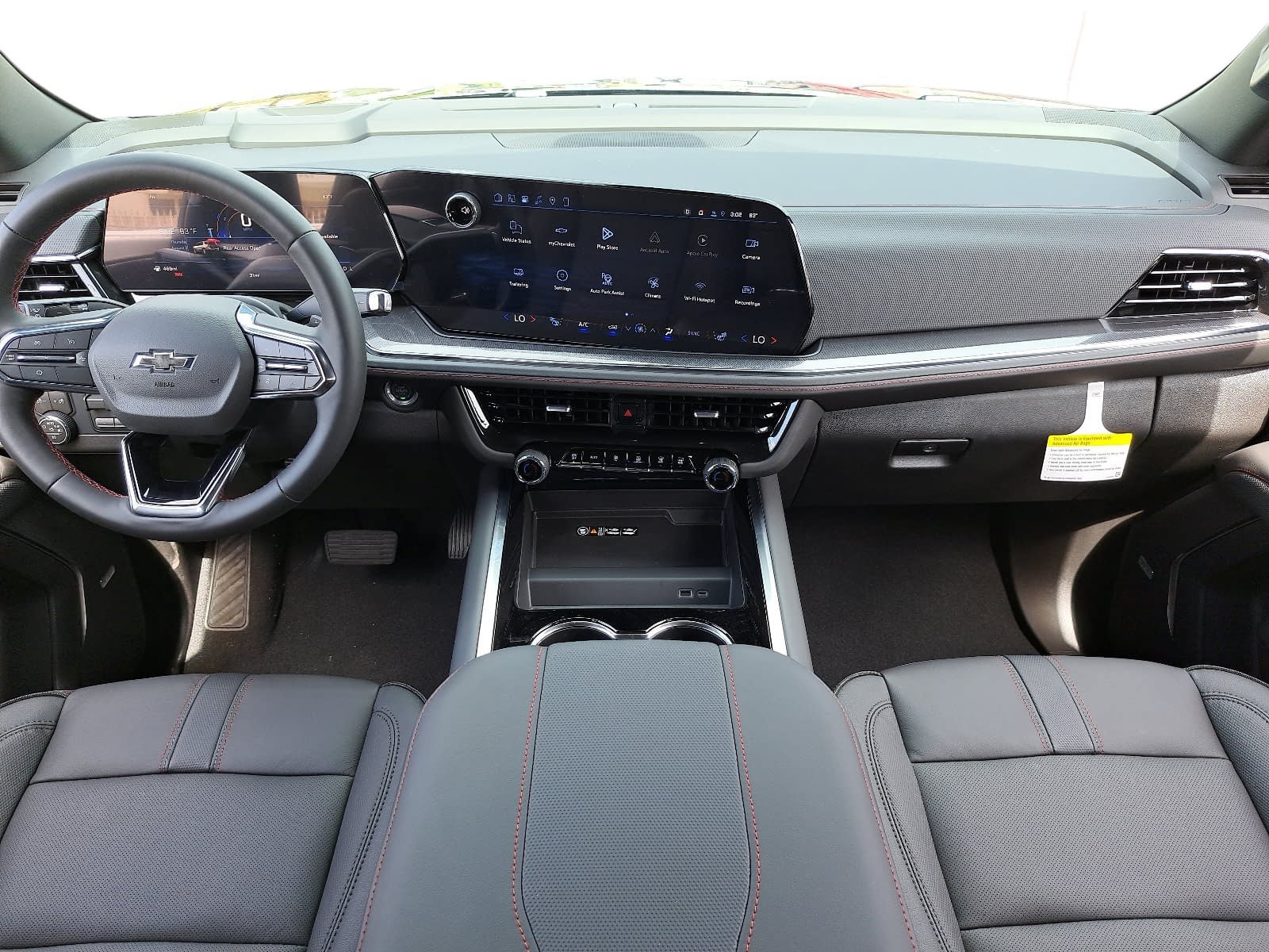 2026 Chevrolet Suburban RST - Photo 9