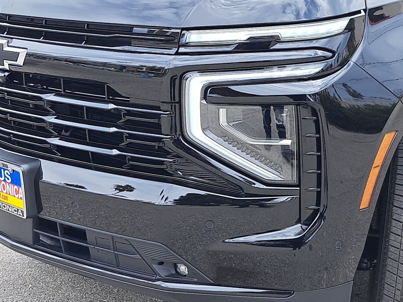 2026 Chevrolet Suburban RST - Photo 35