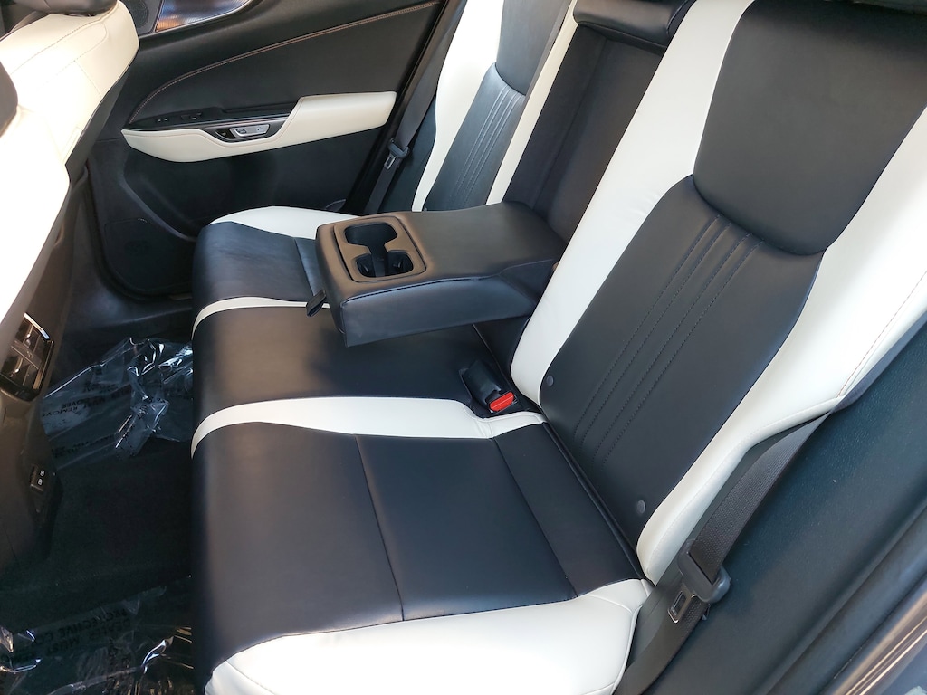 2022 Lexus NX 350 photo 11