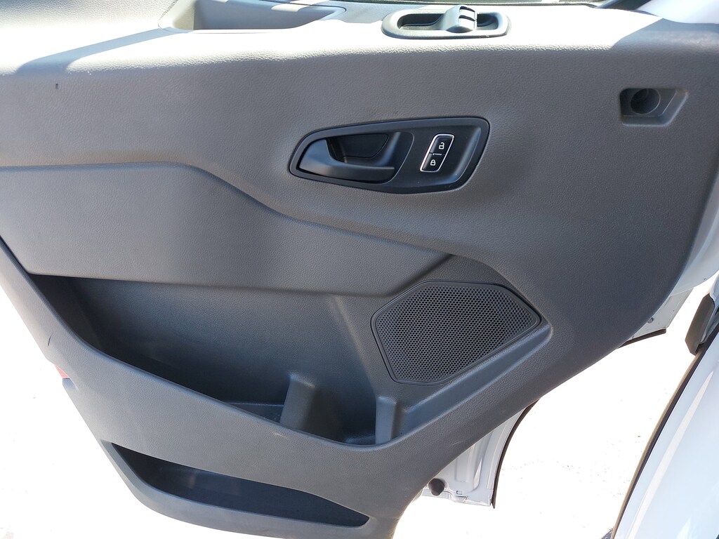 2023 Ford Transit Cargo Van photo 24