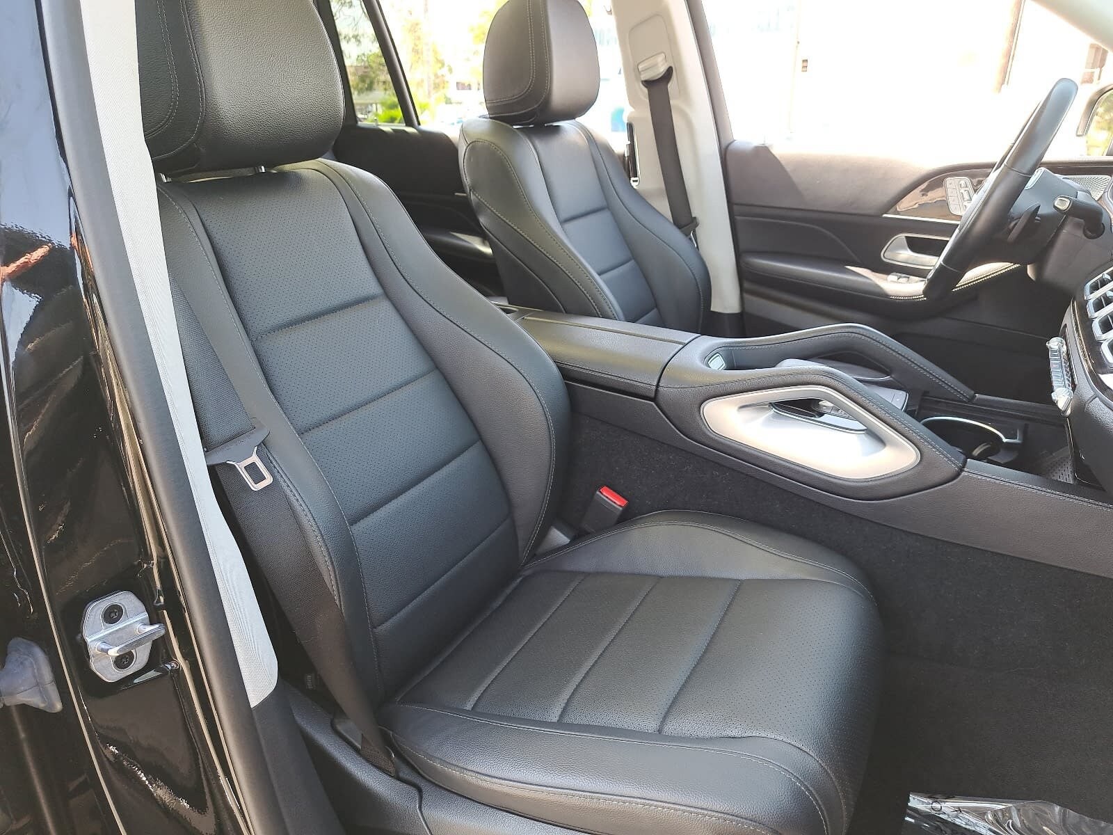 2023 Mercedes-Benz GLS GLS450 - Photo 9