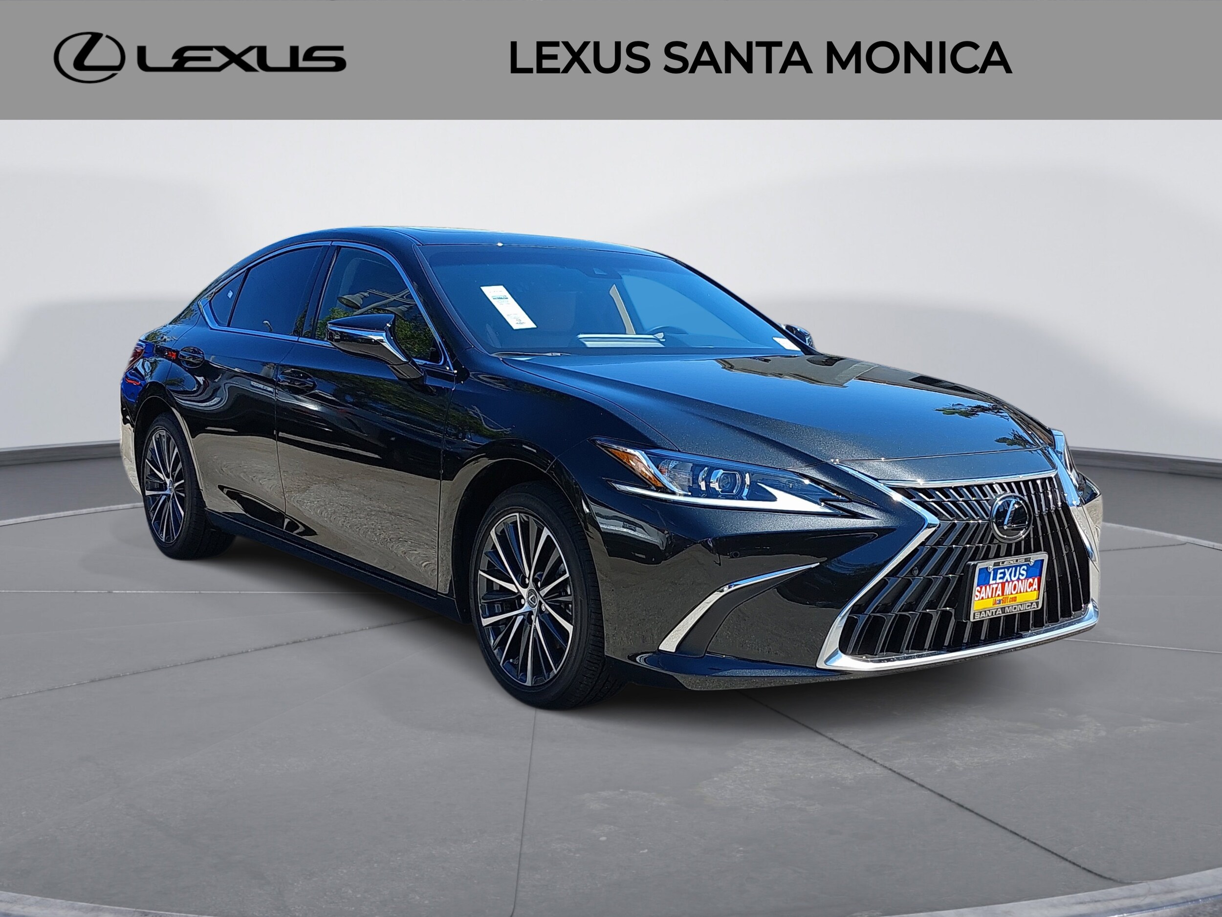 2025 Lexus ES 350 photo 2