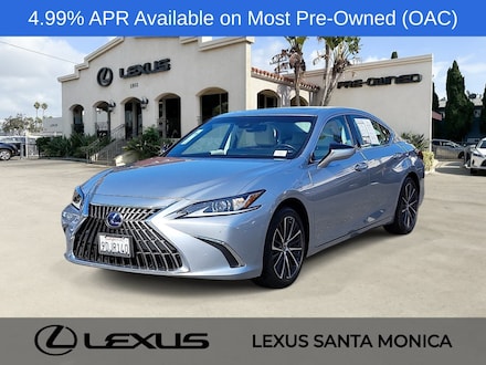 2022 LEXUS ES 300h 4D Sedan