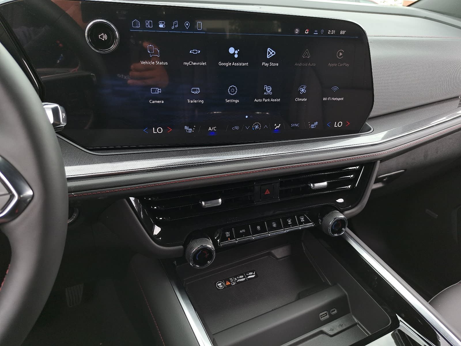 2026 Chevrolet Suburban RST - Photo 22