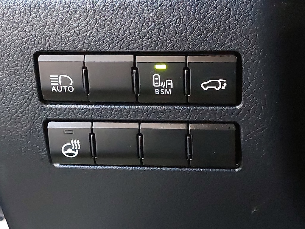 2021 Lexus NX 300 photo 30