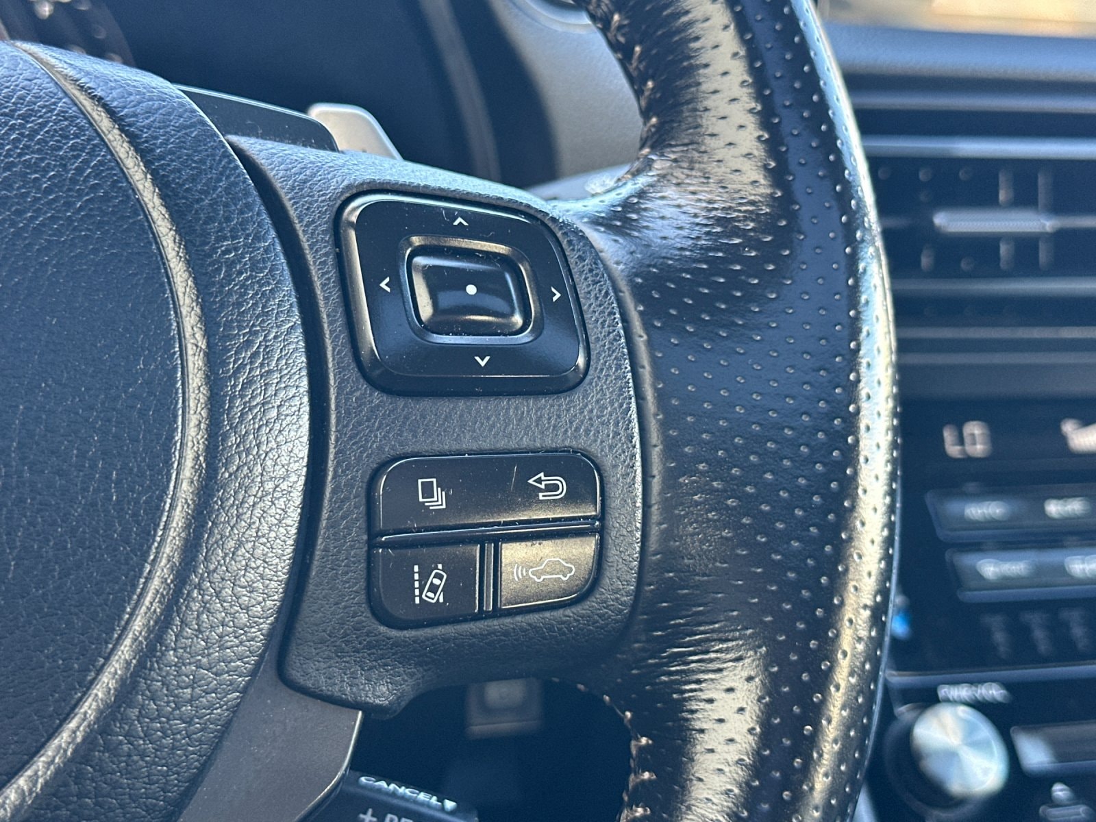 2025 Lexus IS 350 F SPORT - Photo 27