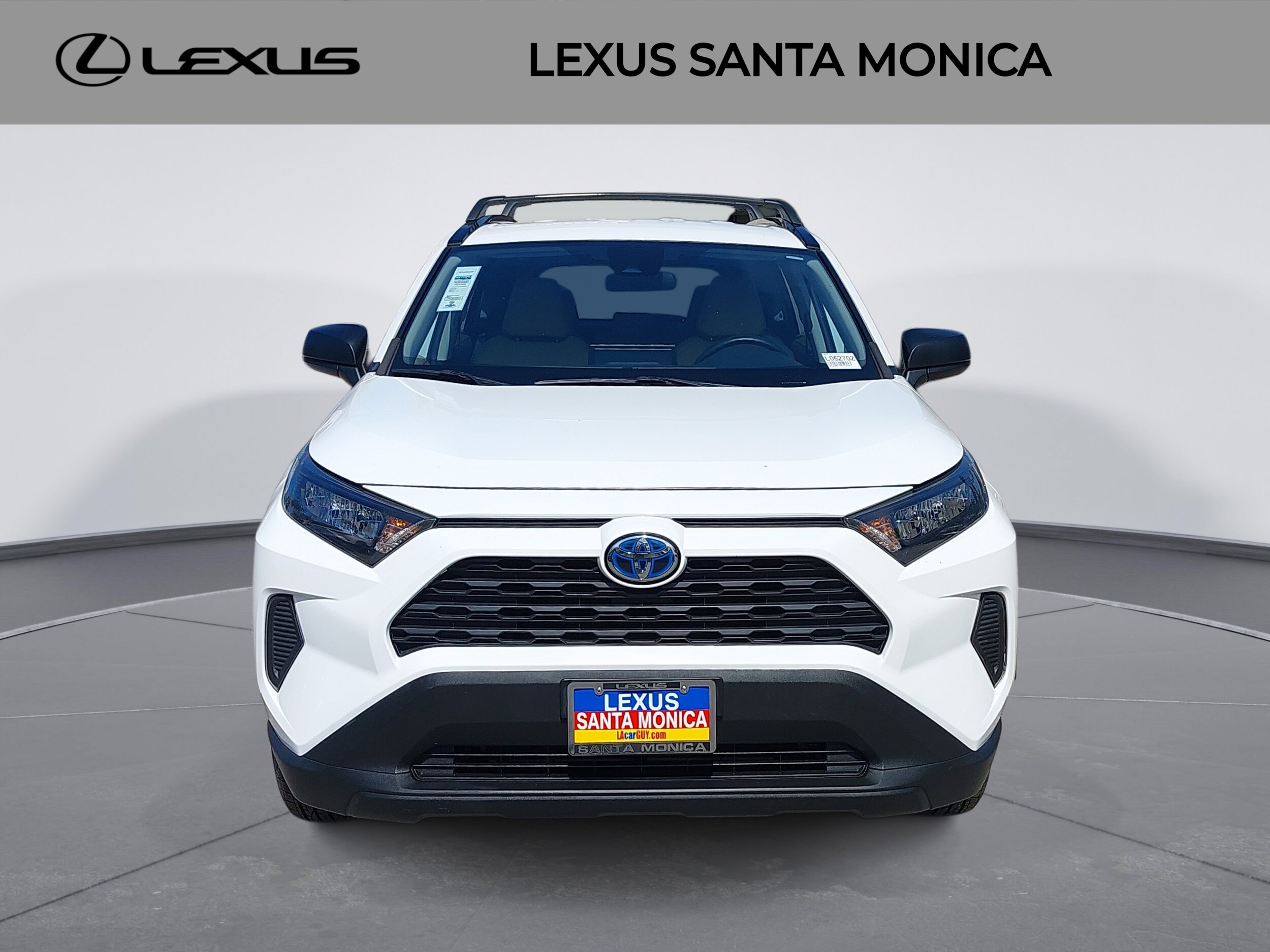 2022 Toyota RAV4 Hybrid LE photo 2