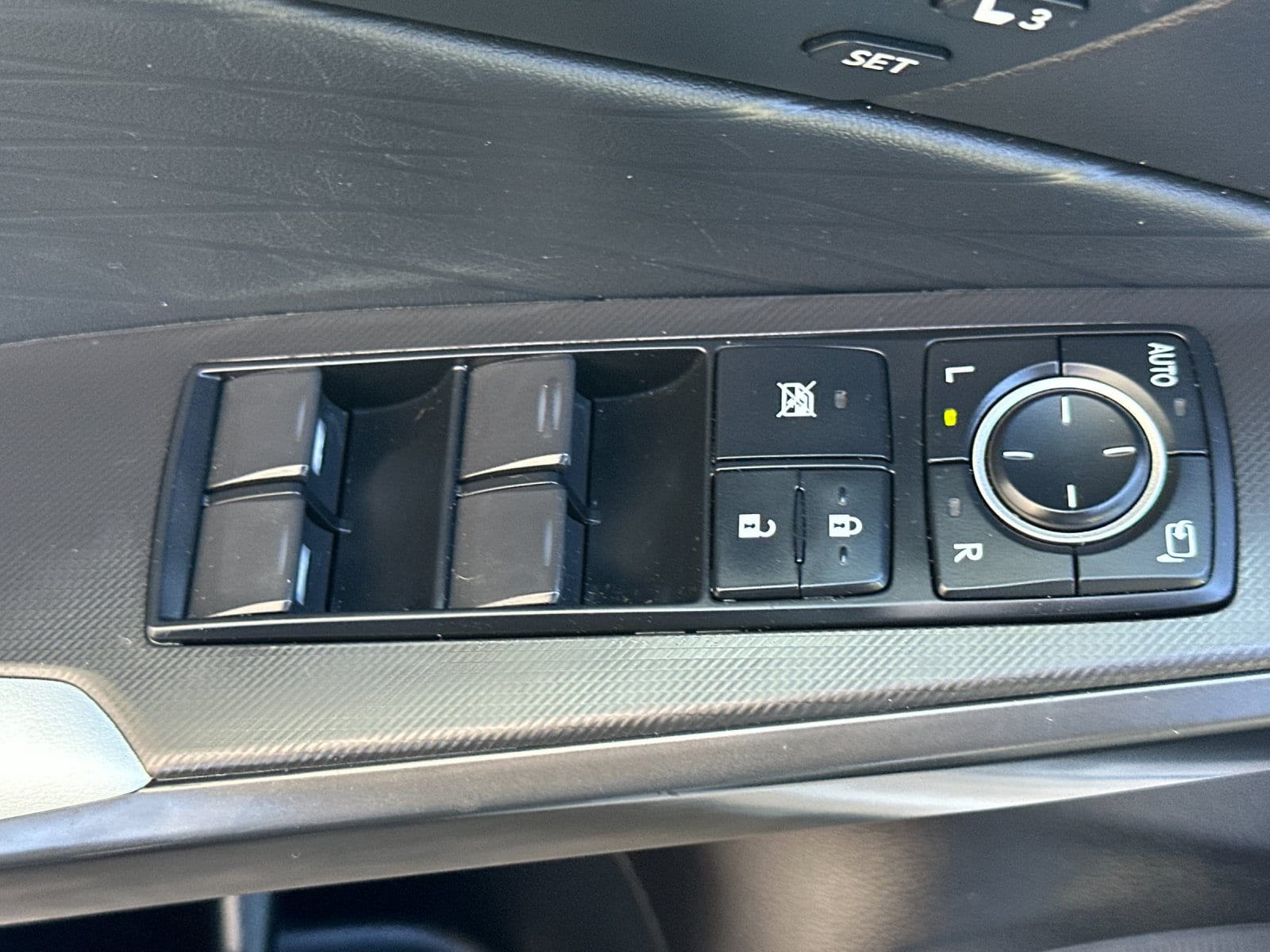 2025 Lexus IS 350 F SPORT - Photo 12