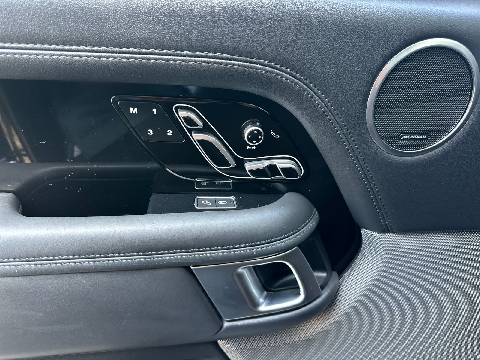 2019 Land Rover Range Rover HSE - Photo 11