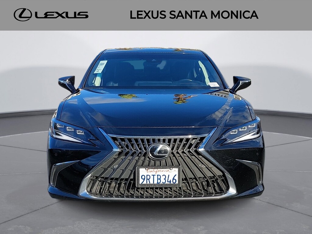 Used 2025 Lexus ES 300h 4D Sedan