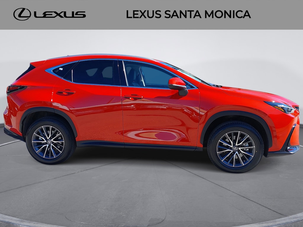 2023 Lexus NX 350 photo 4